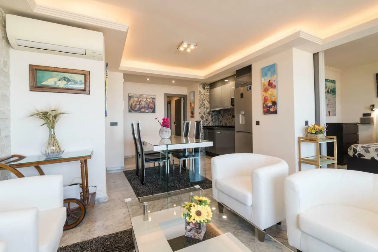 New Luxury Premium Apartment Malaga 0*,